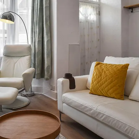 Broadberry * ווינדרמר