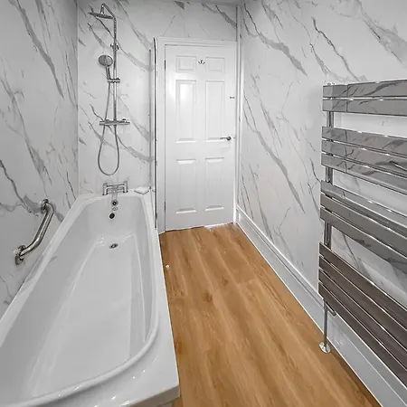 Broadberry * Windermere